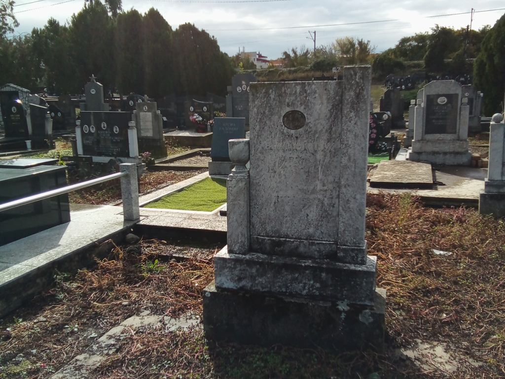 Фотографија гробног места