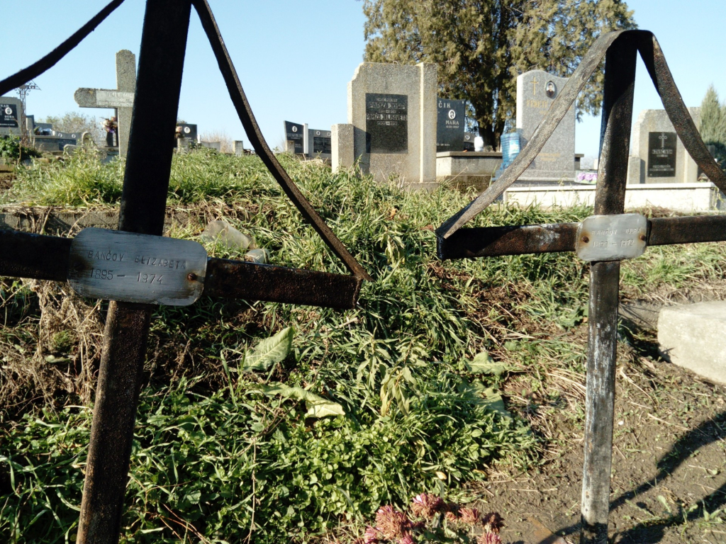 Фотографија гробног места