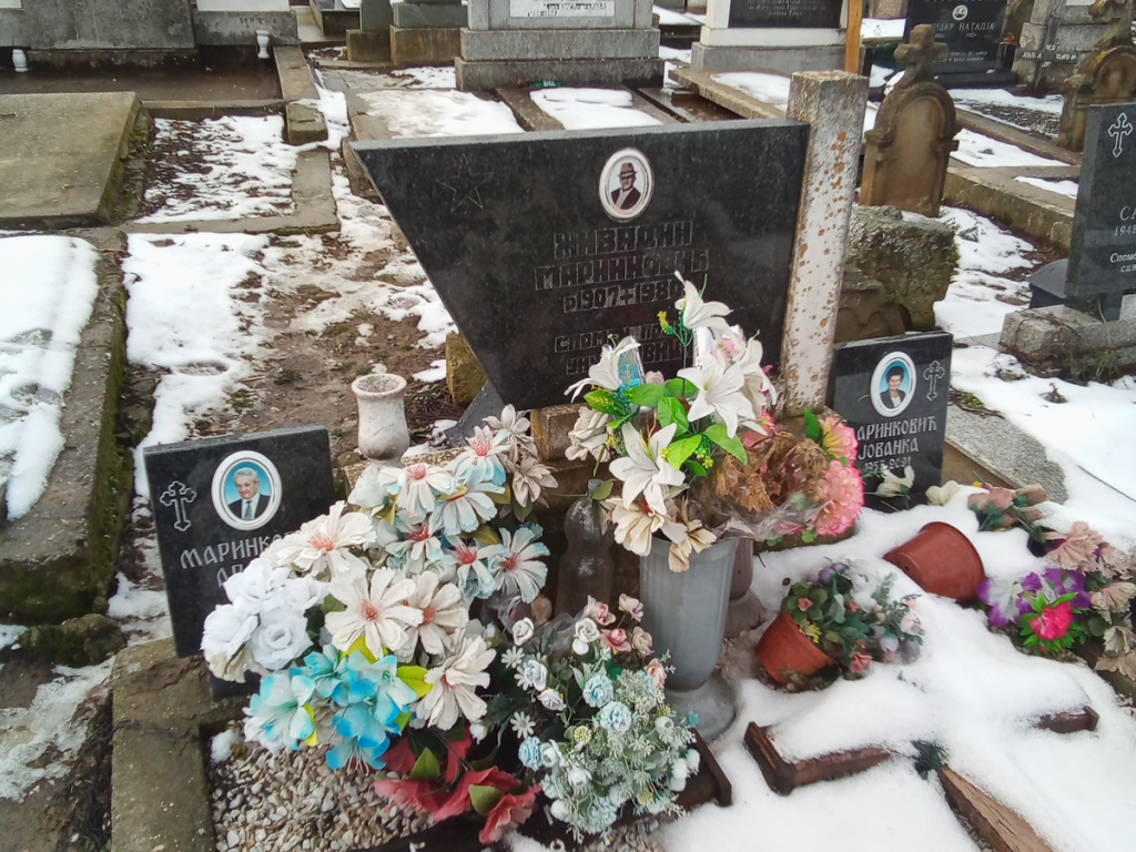 Фотографија гробног места